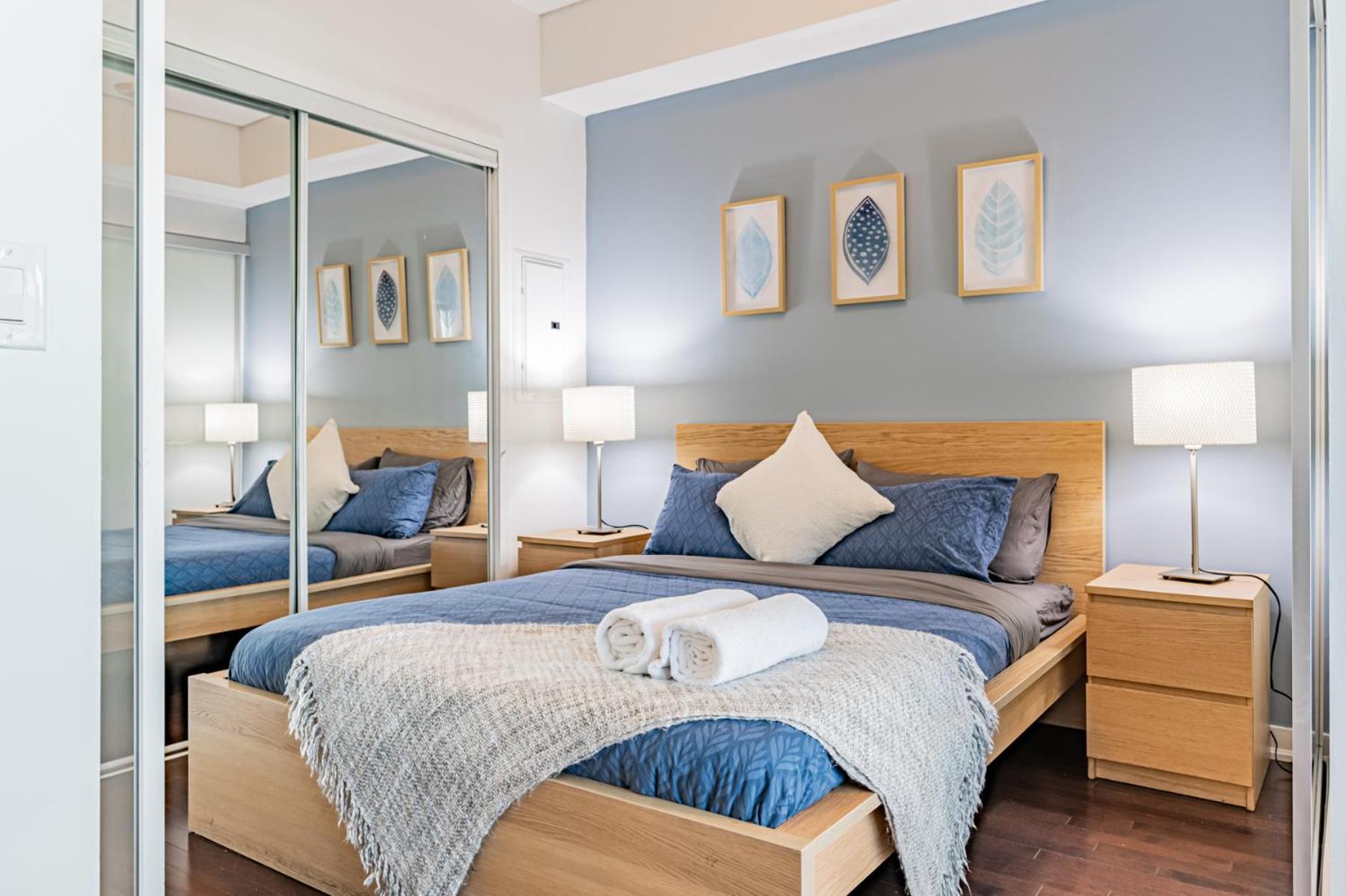 York Suites 5 Торонто Экстерьер фото