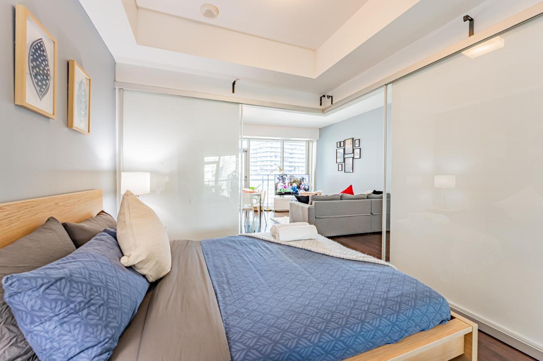 York Suites 5 Торонто Экстерьер фото